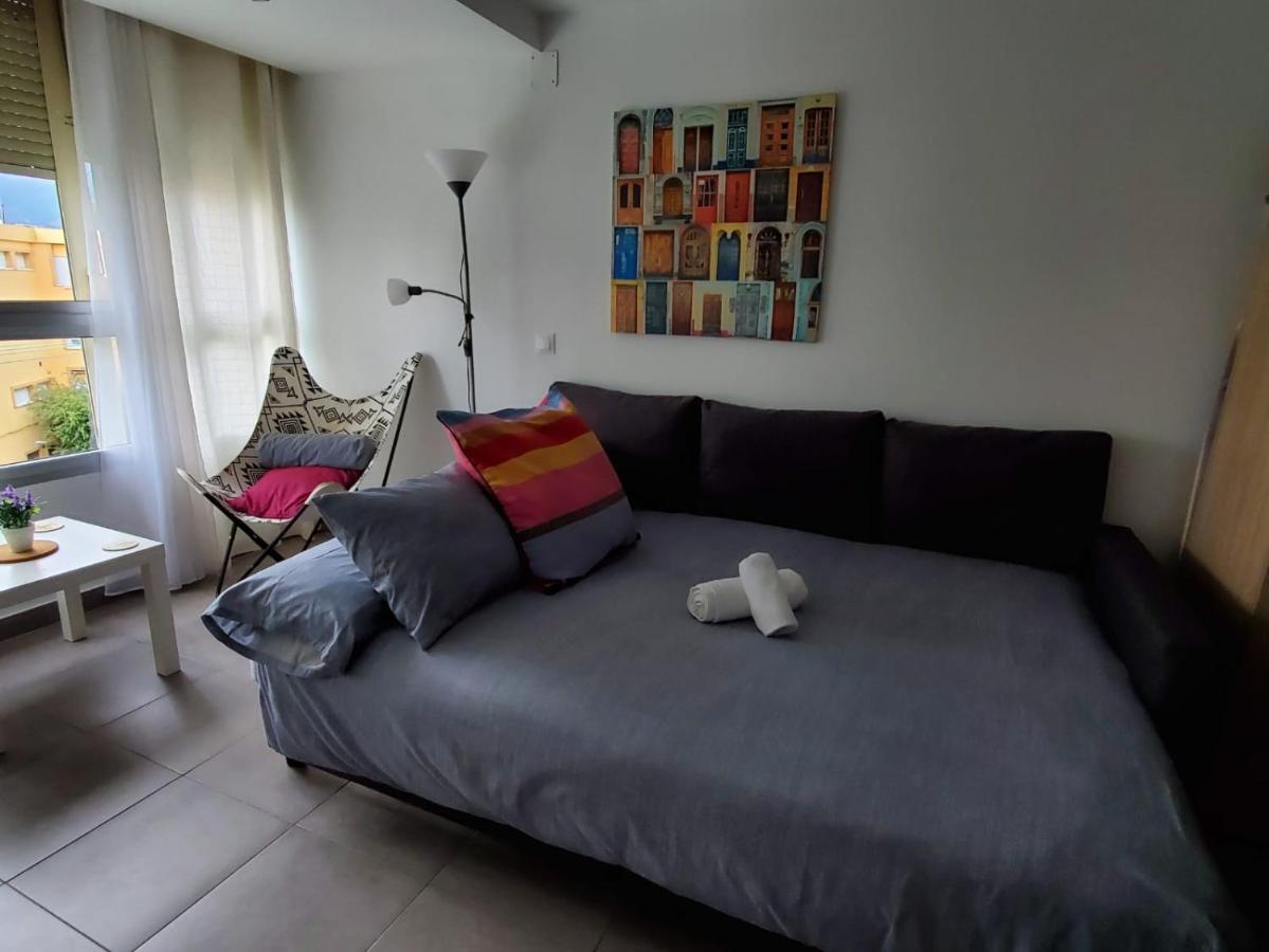 Casa Cachita 2-Confortable Estudio A Pie De Playa Estepona Buitenkant foto